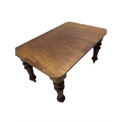 Victorian mahogany extending dining table, with leaf, turned tapering supports on castors, with winding handle
