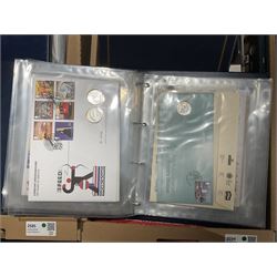 Approximately one hundred and fifteen Royal Mint coin covers, in two ring binder folders and loose, together with approximately 53 grams of Great British pre-1920 and approximately 68 grams of Great British pre-1947 silver threepence coins, and a small quantity of further pre-decimal coins