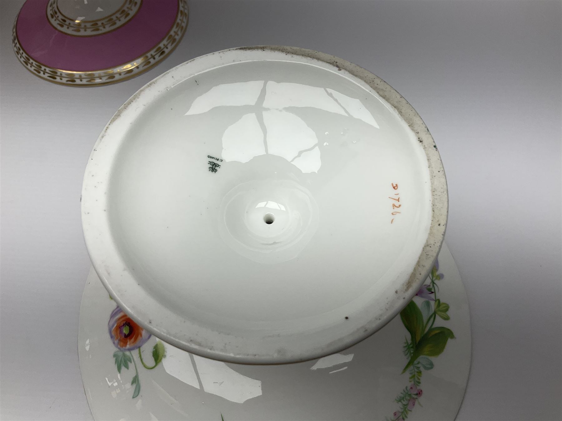 Victorian Copeland, Botanical dessert service, decorated with floral sprigs to the centre with a pink and gilt border, comprising five comports and seven plates, largest comport H20cm, plate D22cm
