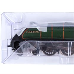 Limited edition 00 gauge Bachmann Class A4 4-6-2 locomotive and tender 'Wild Swan' no. 60021, boxed