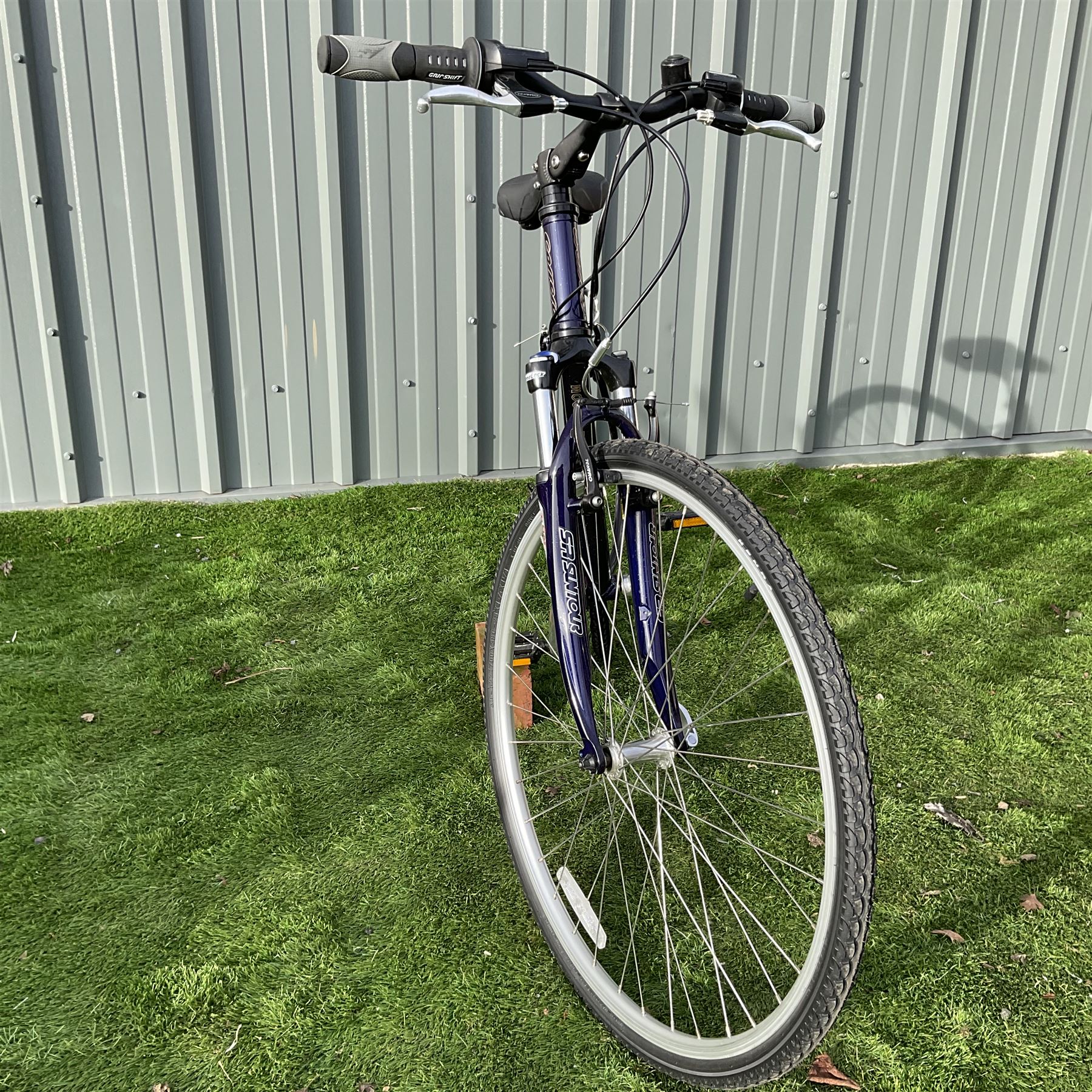 Carrera CrossFire 2 bike, 24 speed, SRAM gear shifters, padded brakes, 20” frame  - THIS LOT IS TO BE COLLECTED BY APPOINTMENT FROM DUGGLEBY STORAGE, GREAT HILL, EASTFIELD, SCARBOROUGH, YO11 3TX