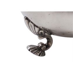 Pair of George III silver sauce boats, each of typical form with gadrooned rim, and acanthus capped scroll handle, upon three shell mounted shell pad feet, hallmarked George Methuen, London 1760 including handle H13cm, approximate total weight 30.25 ozt (941 grams)