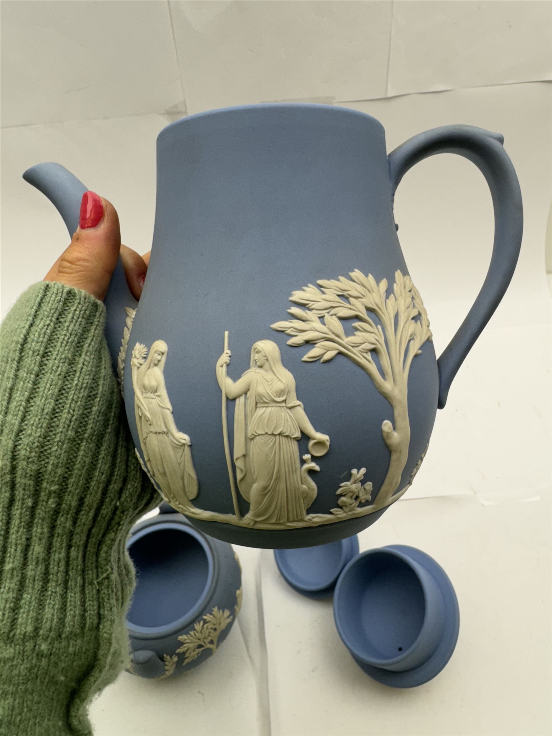 Wedgwood Jasperware tea and coffee wares, comprising teapot, coffee pot, milk jug, covered sucrier, coffee can and saucer and teacup and saucer 