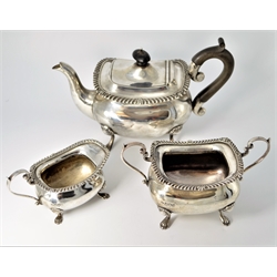  Three piece silver tea set, by John Round & Son Ltd London 1904 approx 30oz  