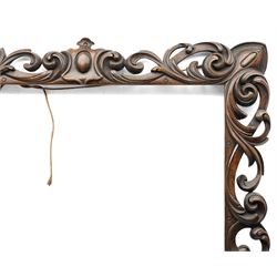 FRAMES - Victorian carved oak frame, featuring Acanthus leaves aperture 72.5cm x 54.5cm, overall 92cm x 72cm