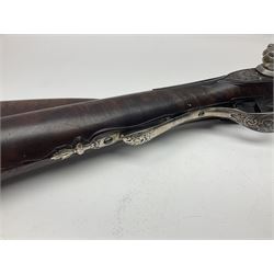 Very fine and extremely ornate high quality late 18th century French 16-bore flintlock sporting gun by J. Coignet Layne Paris, the 91.5cm(36
