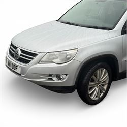 VW Tiguan, 2 Litre diesel, Automatic, 2011, Silver, MOT till 06/09/2026, 120,000 Miles (NV11 DDF)