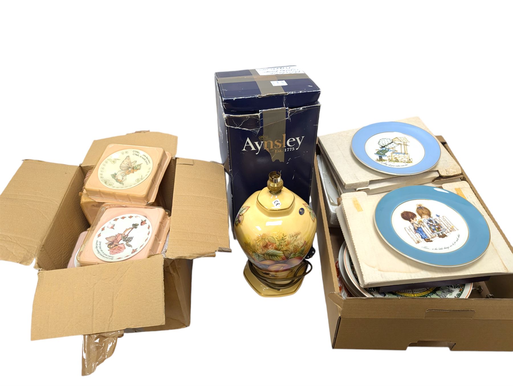 Collection of miniature flower fairy plates, Aynsley Orchard Gold table lamp and other collectors plates