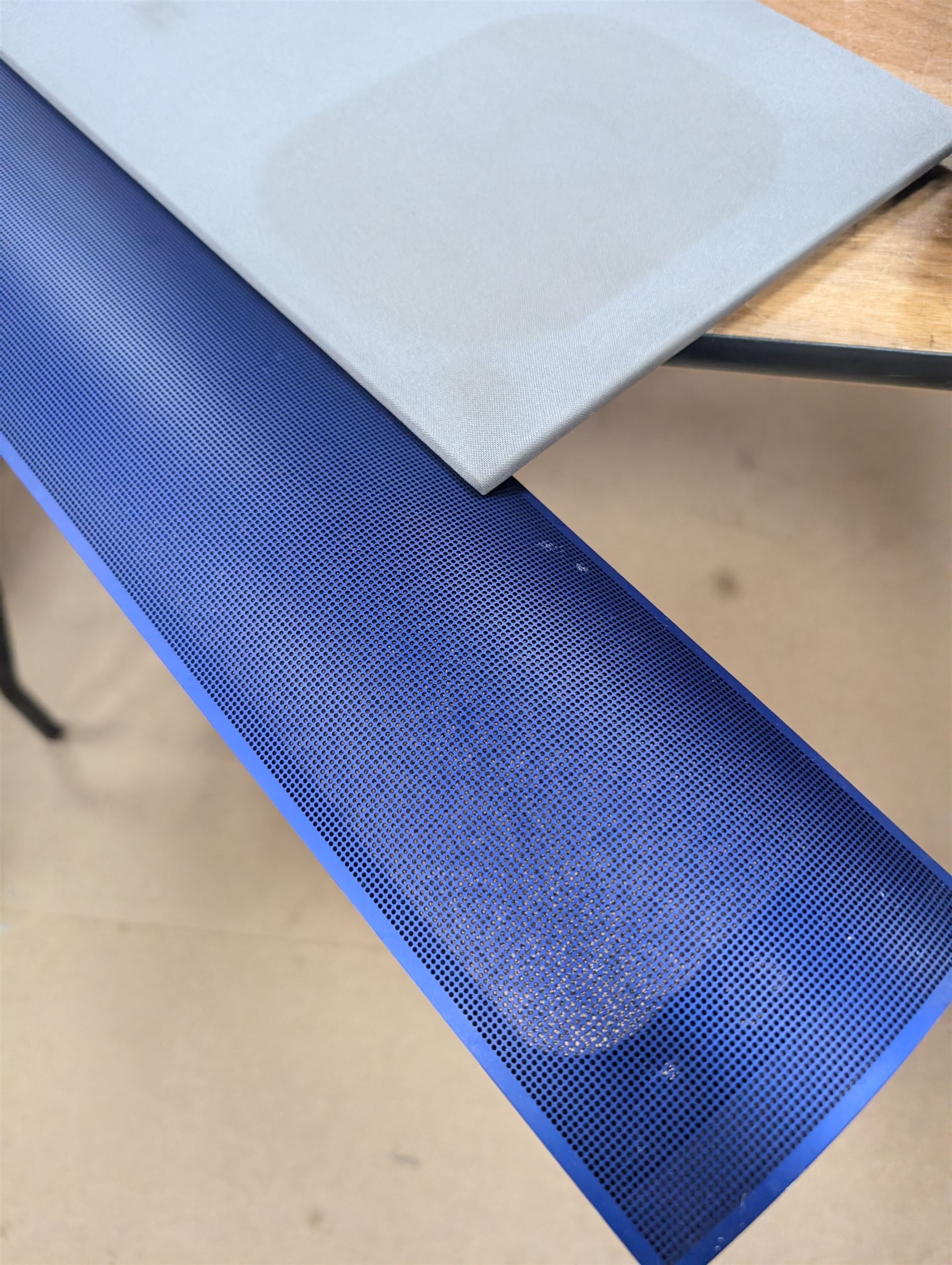 Four Bang & Olufsen Beolab pyramid speakers, Beolab 2000 speakers, two TV frets, phones, etc