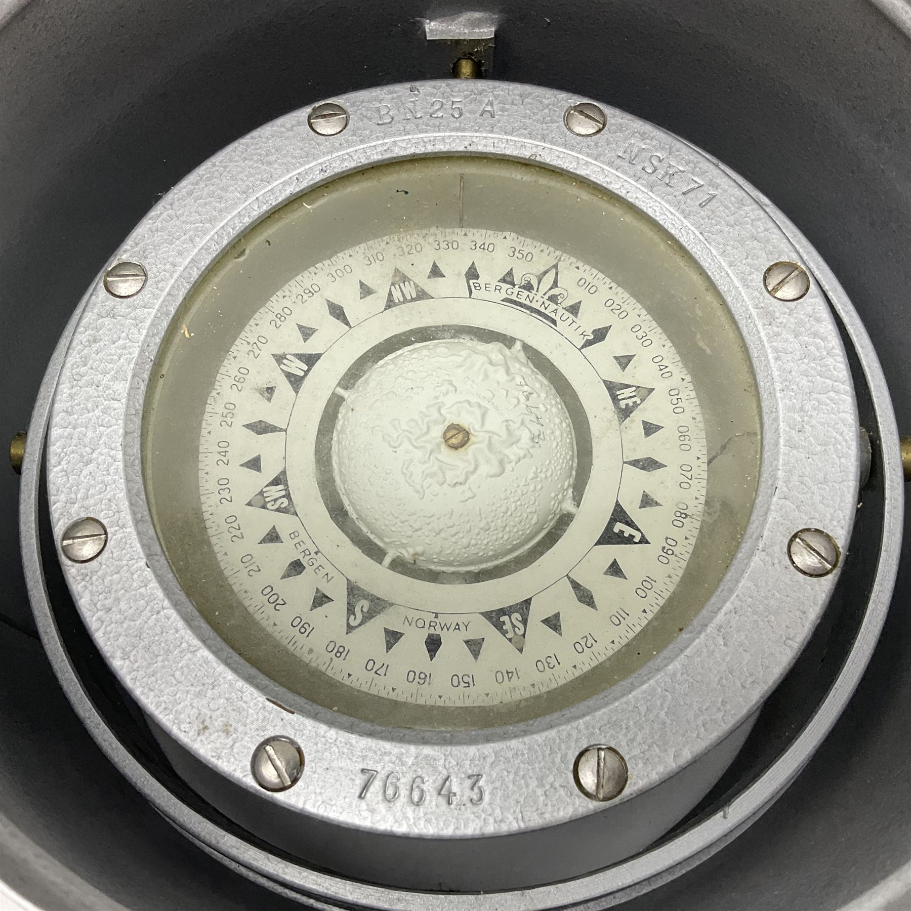 Ship's lifeboat gimble compass in binnacle, with plaque 'Bergen Nautik Instrumentfabrikk ..... Norway. Type BN25COL No.770559' 
