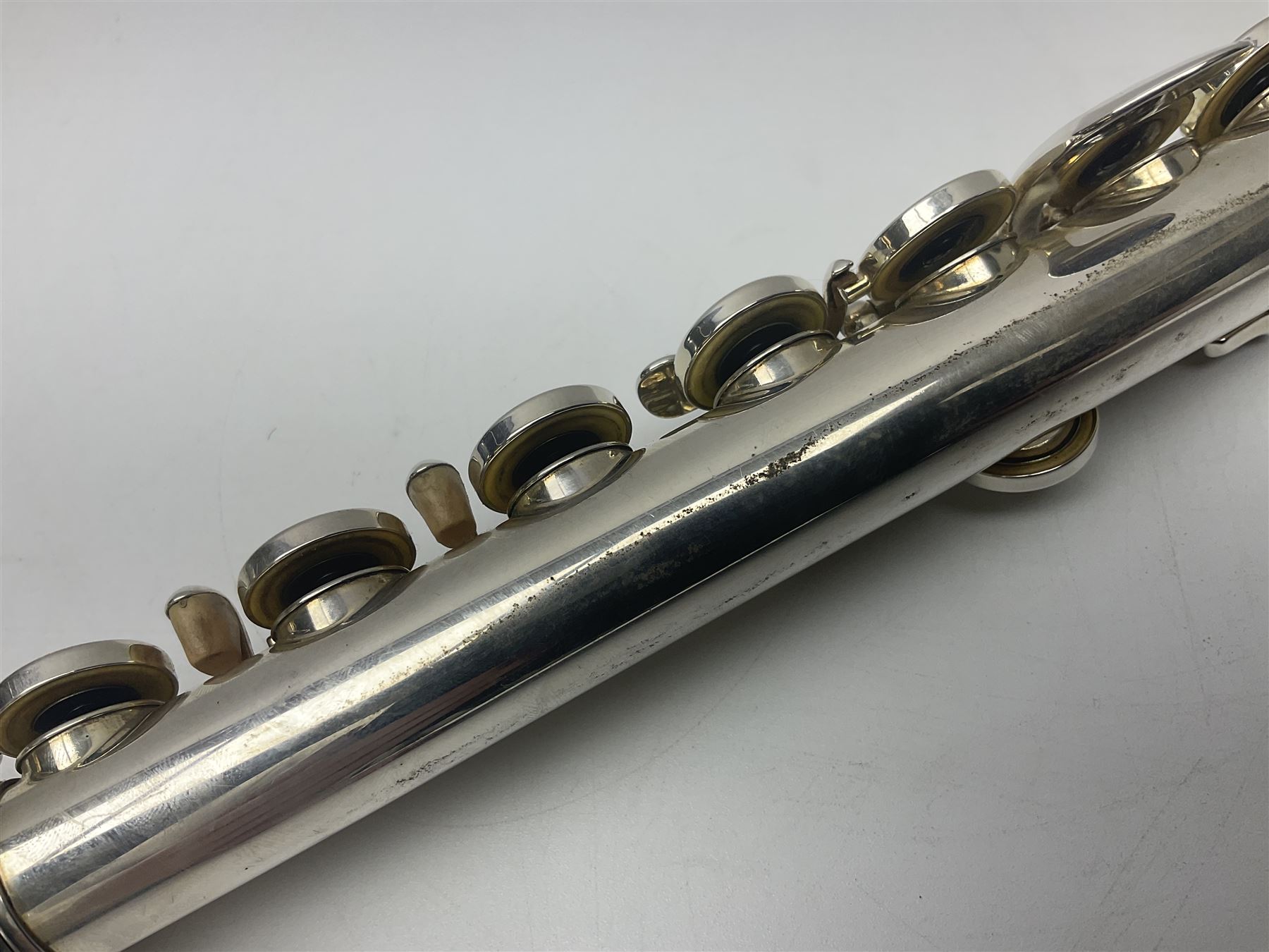 Buffet Crampon & Co Cooper Series II silver plated flute, serial no.020804739; in fitted hard case and outer carrying case