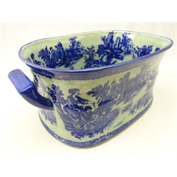  Blue and white two handled footbath, L49cm   