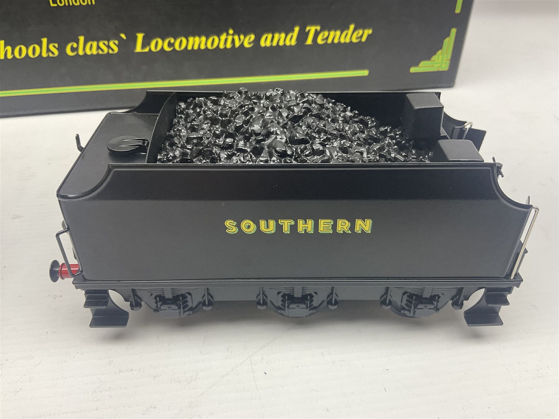 Ace Trains '0' gauge - E/10 Schools Class 4-4-0 locomotive 'Westminster' No.908 and tender in SR Wartime black; boxed with instructions, original packaging and invoice dated 26/09/2012 in outer delivery box