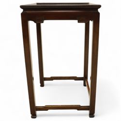 Whytock & Reid, Edinburgh  - Edwardian nest of three Chinese-style solid mahogany occasional tables, rectangular top with finely moulded edge above slim square section legs with subtly chamfered inner edges, joined by H-shaped stretchers, largest W40xD33xH52cm