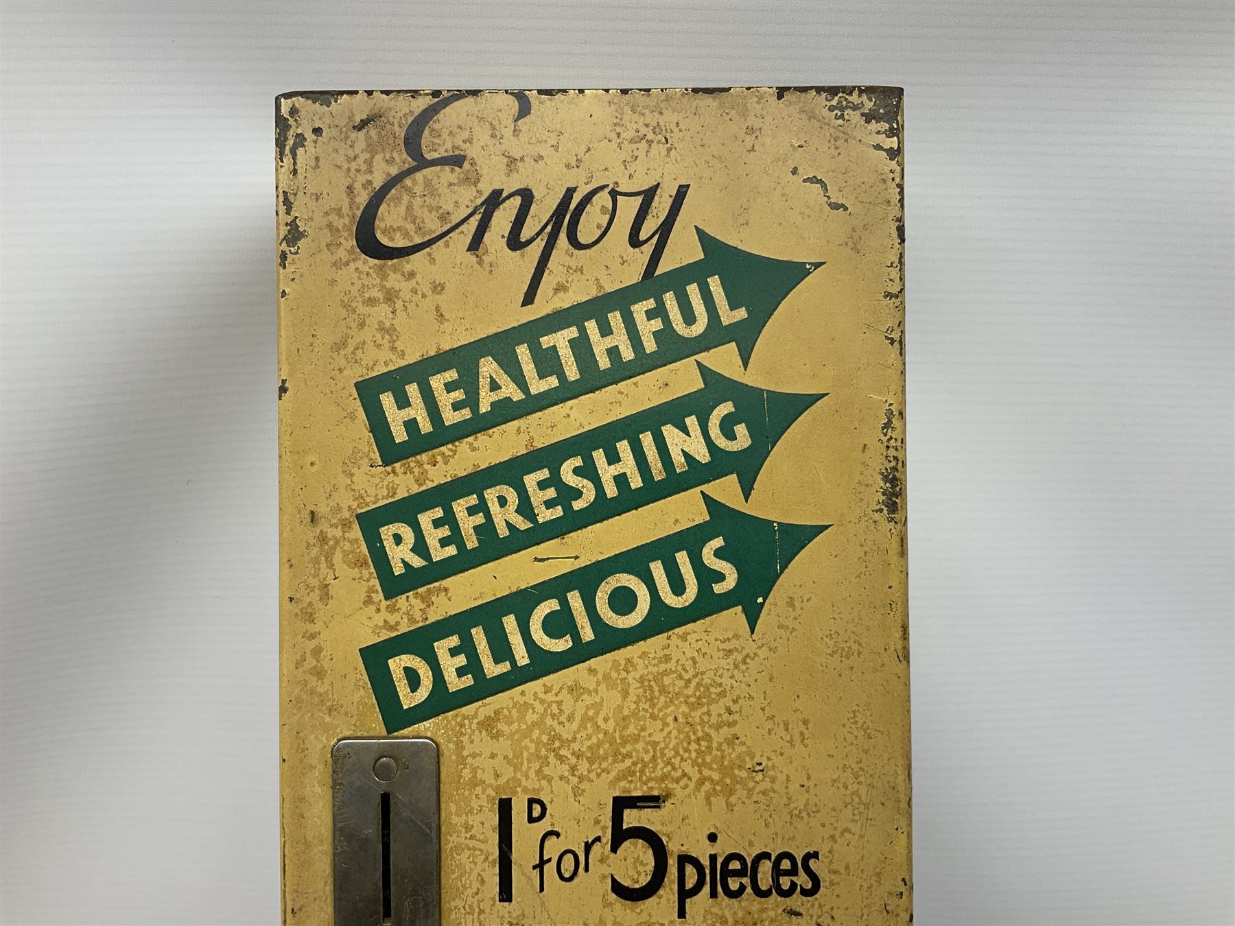 Wrigley`s chewing gum vending machine, H74cm, W16cm