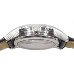 Omega De Ville Hour Vision gentleman's stainless steel automatic wristwatch, Cal. 8900, Ref. 433.33.41.21.03.001, serial No. 87712187, blue dial with date aperture, on original blue leather strap and stainless steel foldover clasp, boxed with papers and warranty card dated 2020