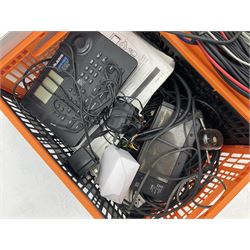 Alesis SR-16 drum machine, Neewer 48V phantom power supply, microphone stand, Genexxa microphone, quantity of jack to jack cables and other similar items