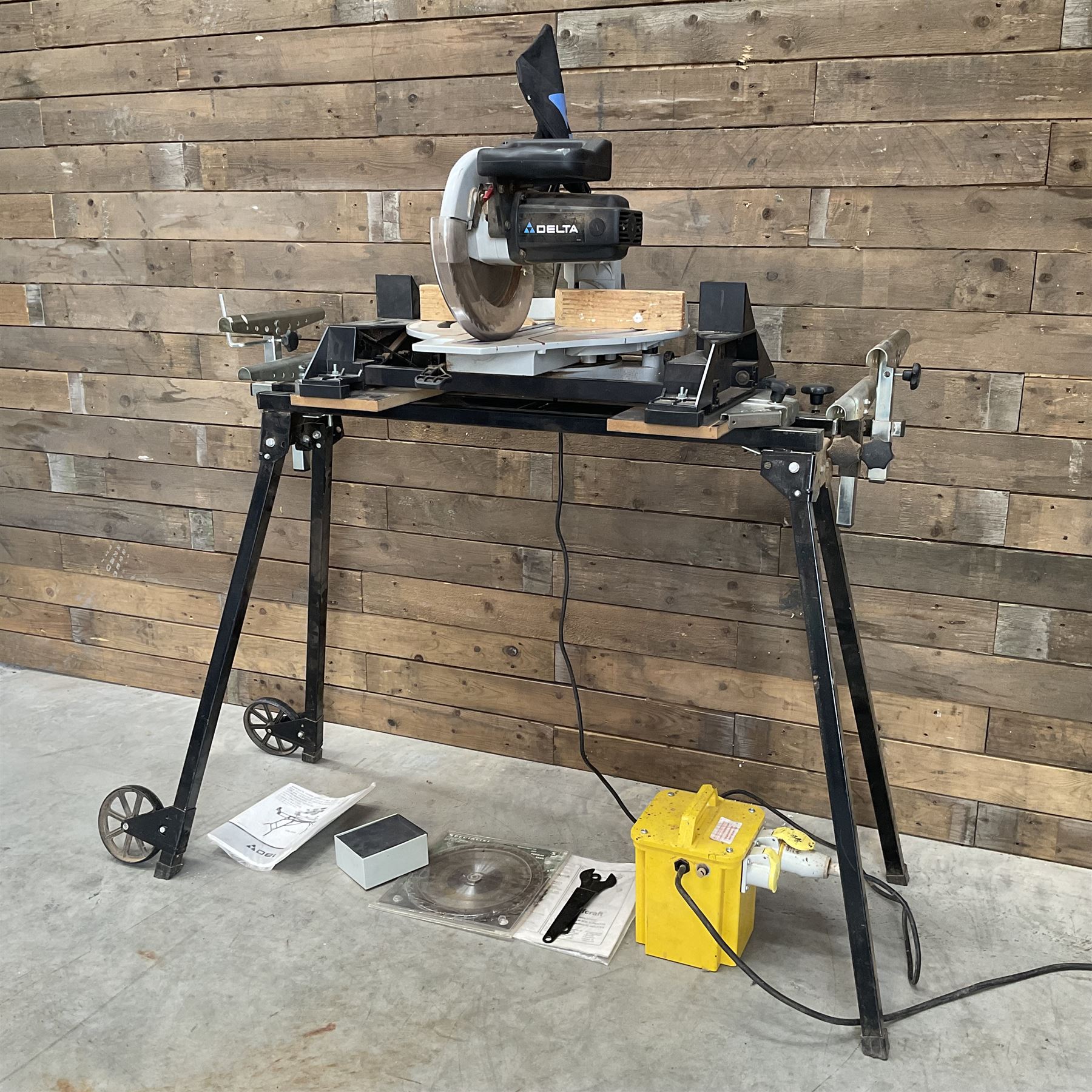 Delta SideKick 110V 250mm compound slide chop saw, with stand