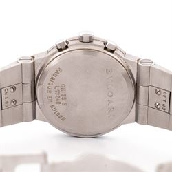 Bulgari Diagono gentleman's stainless steel quartz chronograph wristwatch, Ref. CH 35 S, white dial with subsidiary seconds dials for recording hours, minutes and continuous seconds and date aperture, on original stainless steel bracelet, with fold-over clasp