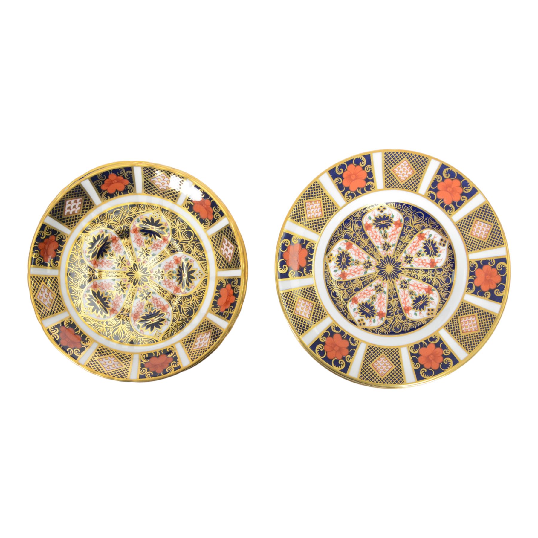 Royal Crown Derby Imari pattern 1128, six coffee teacups and saucer and six side plates 