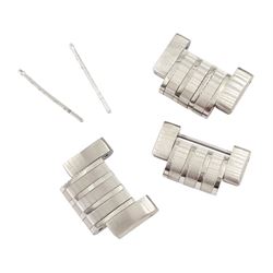 Oris TT3 gentleman's titanium automatic wristwatch, Ref. 7589, black dial with Arabic hour markers and day / date aperture, on original titanium bracelet, boxed with receipt dated 2009