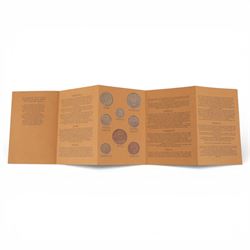 Two John Pinches commemorative silver medallions, 'Apollo-Soyuz Space Mission Partners in Space' and 'Day of the Concorde', both with certificates, and a Royal Mint Coinage of Great Britain 1970 proof set (3)