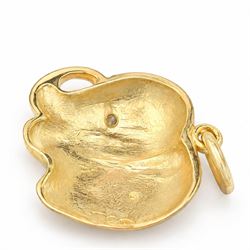 18ct gold elephant pendant, set with a round brilliant cut diamond eye, to a brushed and polished gold body, stamped 750