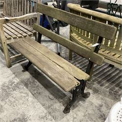 Early 20th century cast iron and wood slatted, foldable garden bench - THIS LOT IS TO BE COLLECTED BY APPOINTMENT FROM DUGGLEBY STORAGE, GREAT HILL, EASTFIELD, SCARBOROUGH, YO11 3TX