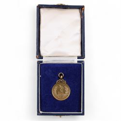 Football Association Challenge Trophy Competition Winners 9ct gold medal, awarded to manager Colin Appleton of Scarborough FC, inscribed with date only, hallmarked Fattorini & Sons, Birmingham 1972