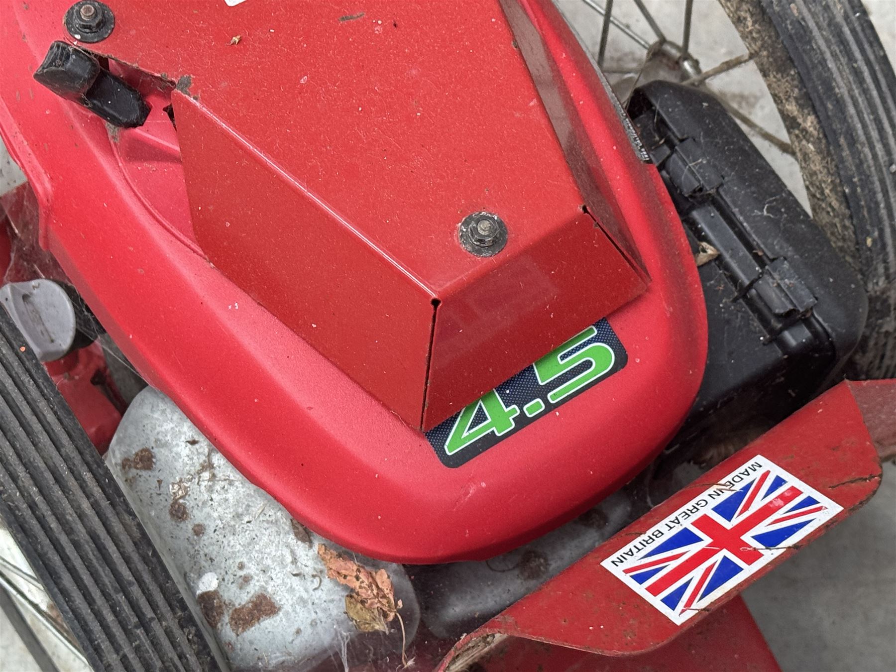 Allen Wheeltrim wheeled strimmer, Honda 4.5 petrol engine