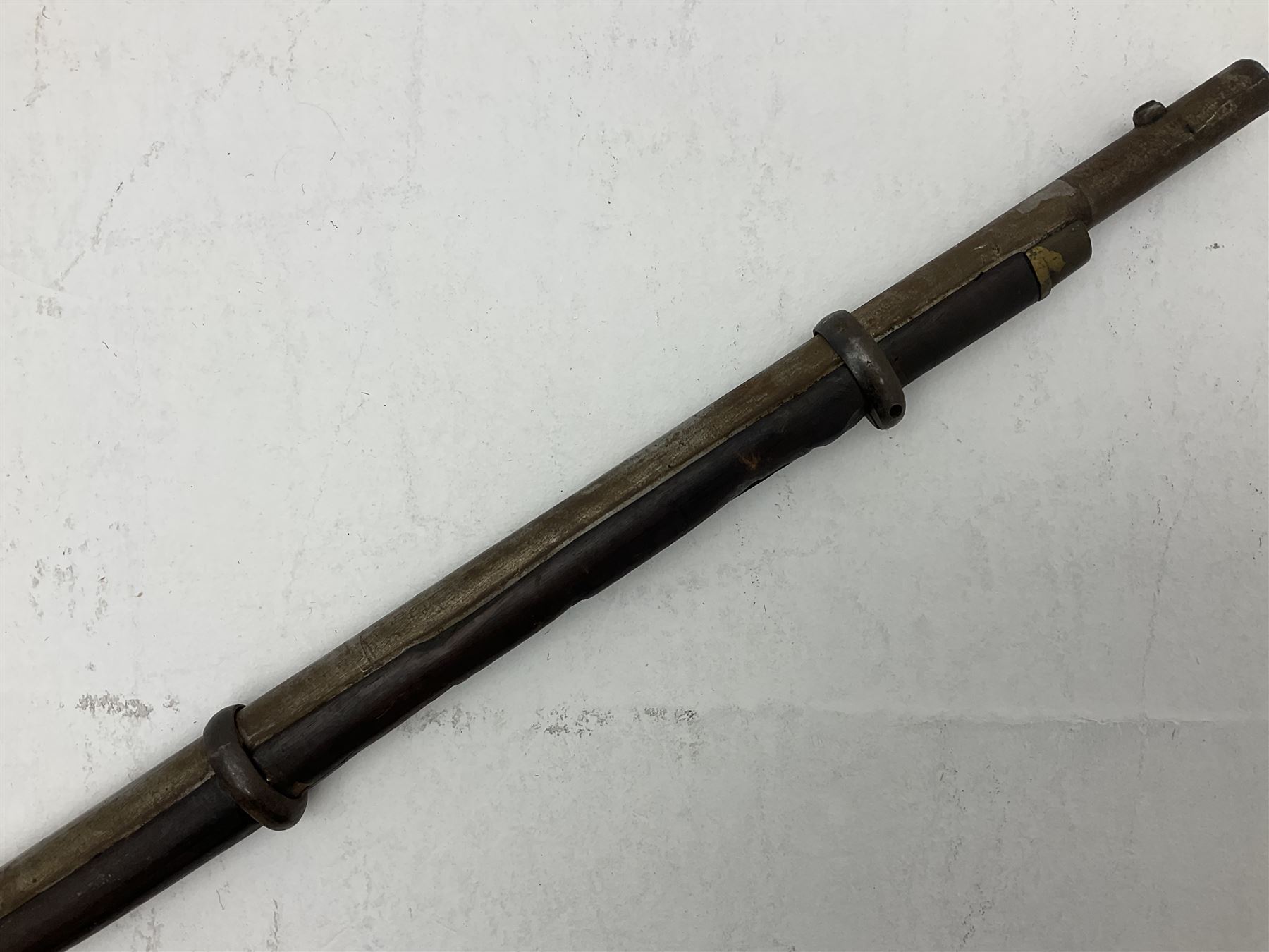 20th century Indian percussion military musket, approximately 20-bore, the 96.5cm barrel with three bands, the steel lock-plate marked 1862 Enfield, walnut full stock with brass fittings and under barrel ramrod channel L140.5cm overall