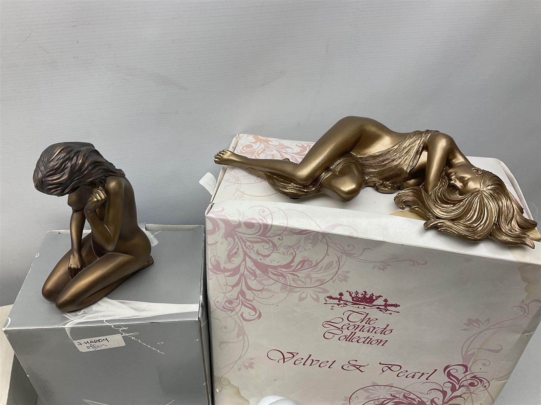  Leonardo collection figures Autumn breeze and Anne Marie, together with a number of composite female nudes, in two boxes 