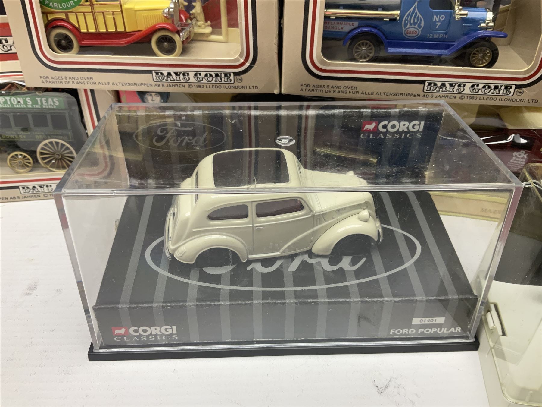 Corgi/Lledo - small collection of modern die-cast vehicles to include Corgi Aviation Archive 1:144 scale aircrafts 47111, 47301 and 47506; Lledo The RFC/RAC Anniversary Collection; quantity of Lledo Days Gone and Corgi models boxed and loose etc 