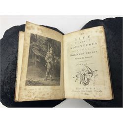 Daniel De Foe; The Life and Adventures of Robinson Crusoe Written by Himself, vol 1, Stockdale, London 1804 