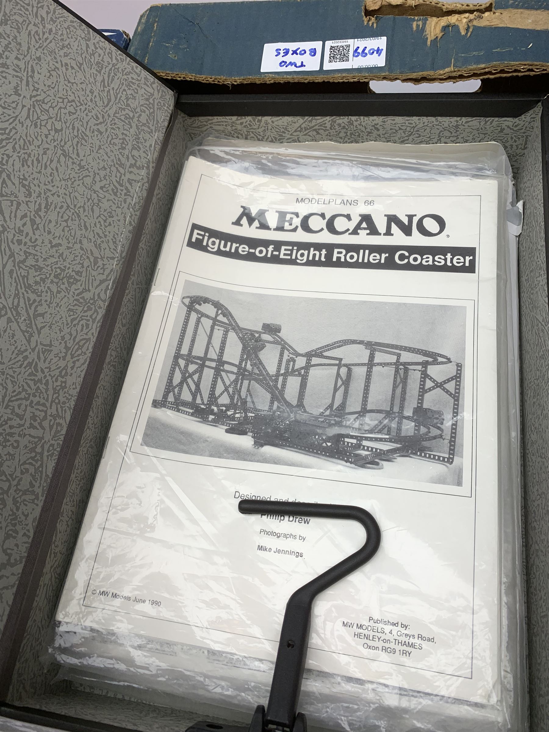 Meccano - Constructor Quarterly magazine, sixty copies, complete run from issue 1 September 1988 to issue 60 June 2003; three books on Meccano; quantity of original and copied Instruction Manuals, Catalogues etc