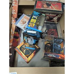 Large collection of Star Wars collectables, including figural mugs, books, talking bank, Darth Maul container, glasses, etc, in five boxes