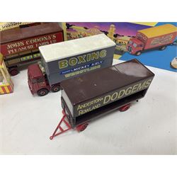 Corgi - various models both boxed and loose to include Dibnahs Choice 1 50 scale 80308, Classics 31702 and 97920, along with loose 1937 Rolls Royce 111 Sedance de Ville model, further mostly Showmans Range models and assembled fairground kits