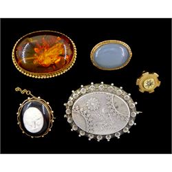 Gold amber brooch, cameo brooch and one other stone set brooch, all 9ct, Victorian 18ct gold rose cut diamond brooch and a silver floral brooch
