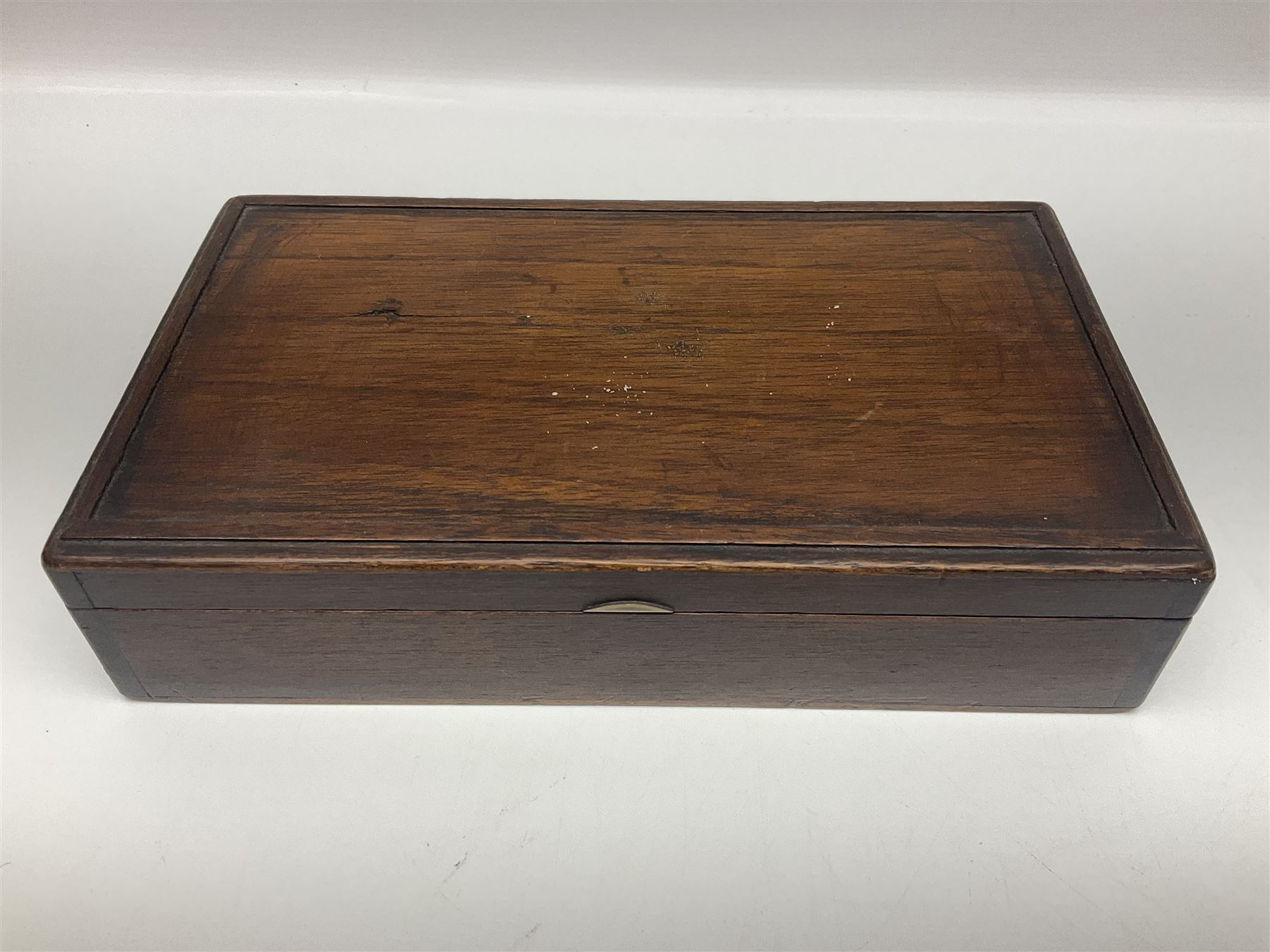 The major parts only of a British Bull-Dog .500 Boxer five-shot revolver comprising stripped down framework, cylinder, trigger with guard, functioning hammer and two-piece chequered grip; retailed by G. Goth Buenos Ayres; Belgian proof marks; L19.5cm overall; in fitted mahogany case 