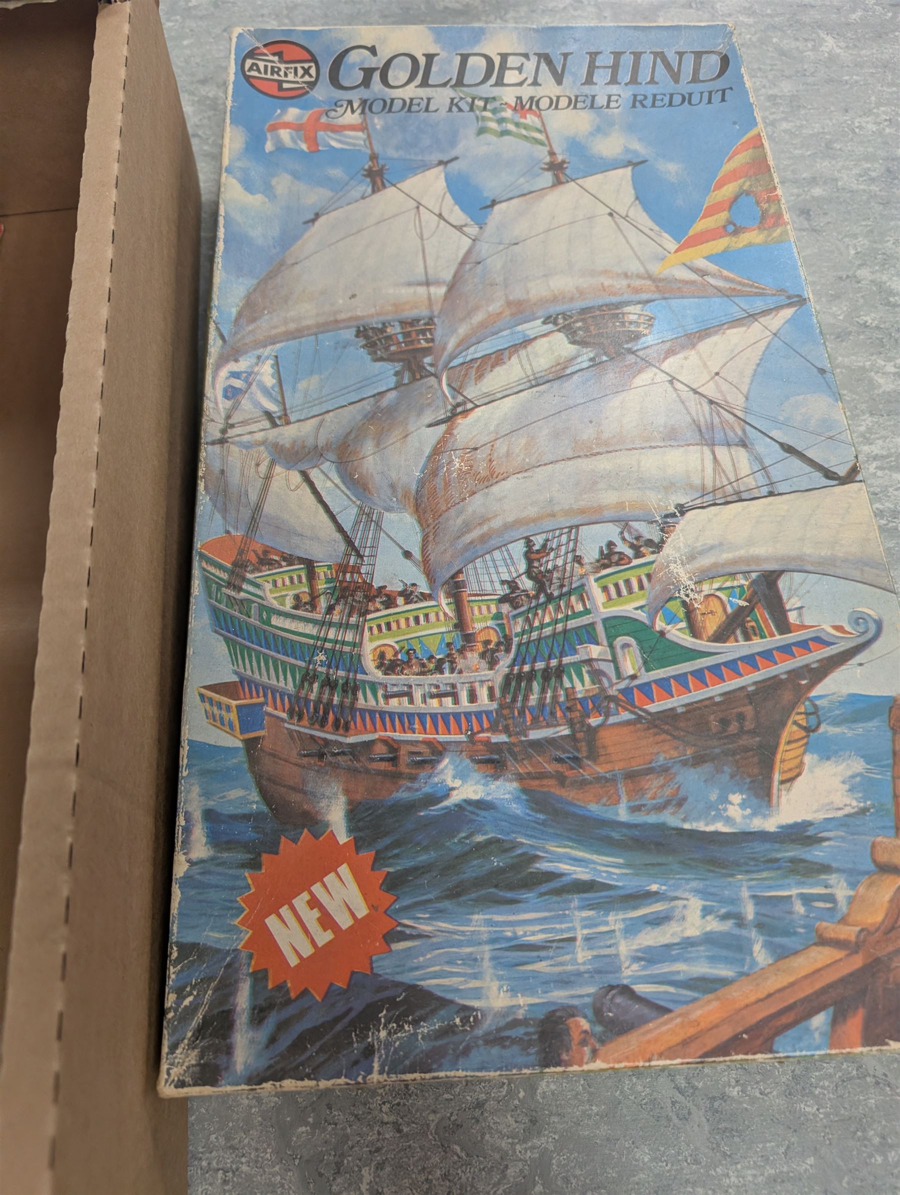 Airfix Golden Hind model kit, West End Games Battle of Endor Solitaire game and a collection of Esci and Airfix model soldiers, all boxed