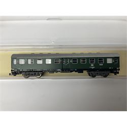 Fleischmann ‘N’ gauge ‘Piccolo’ - sixteen carriages, wagons and cars comprising nos. 8051, 8052, 8055, 8064, 8119K, 8127, 8128, 8129, 8202, 8211, 8224, 8240, 8281, 8301, 8500, 9372; along with Minitrix N503 Shock Van and 13576 6 ton Mineral Wagon; boxed and loose (18) 