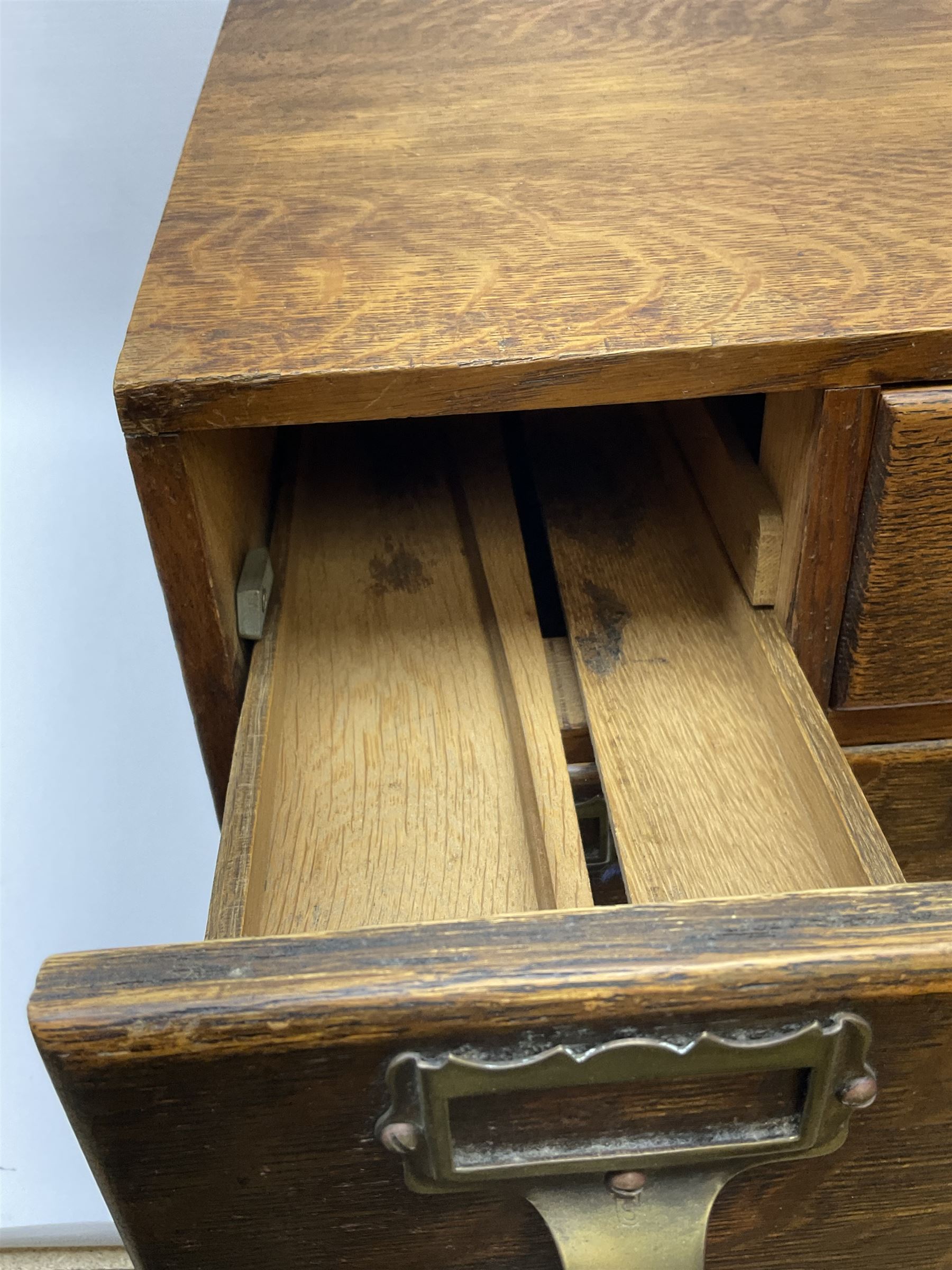 Early/mid 20th century oak four drawer library card index of