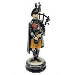 Michael J Sutty limited edition figure, Pipe Player, The Royal Irish Rangers 1980's, 241/250, H22cm