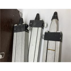 Astronomical telescope with achromatic coated lens, with tripod in wooden box 