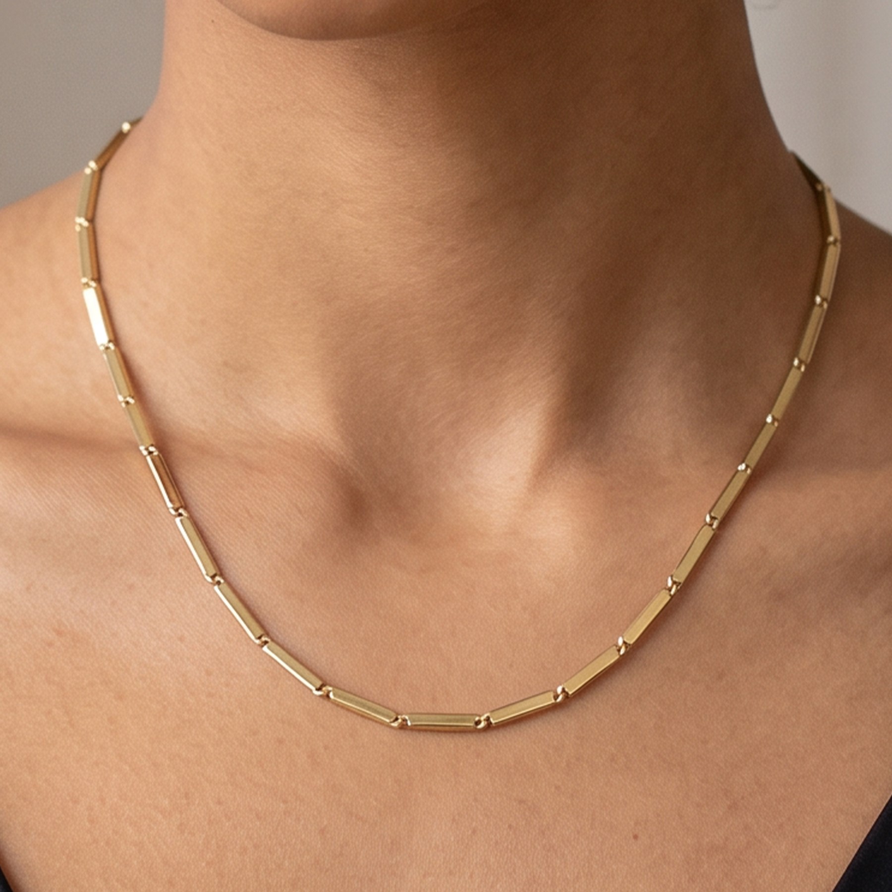 Gold rectangular link chain necklace stamped 585 and 375