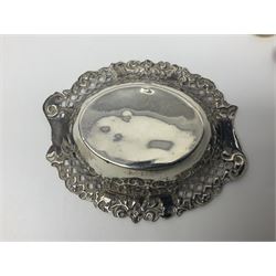 Victorian silver bon bon dish, with pierced decoration, hallmarked together with a pearl three row bracelet, with gold plated clasp and a glass bead bracelet on gilt metal chain