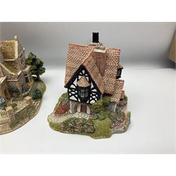 Ten Lilliput Lane models, to include Firemans Watch, The Rest House and Green Gables, Titmouse Cottage etc, all with deeds and original boxes (10)