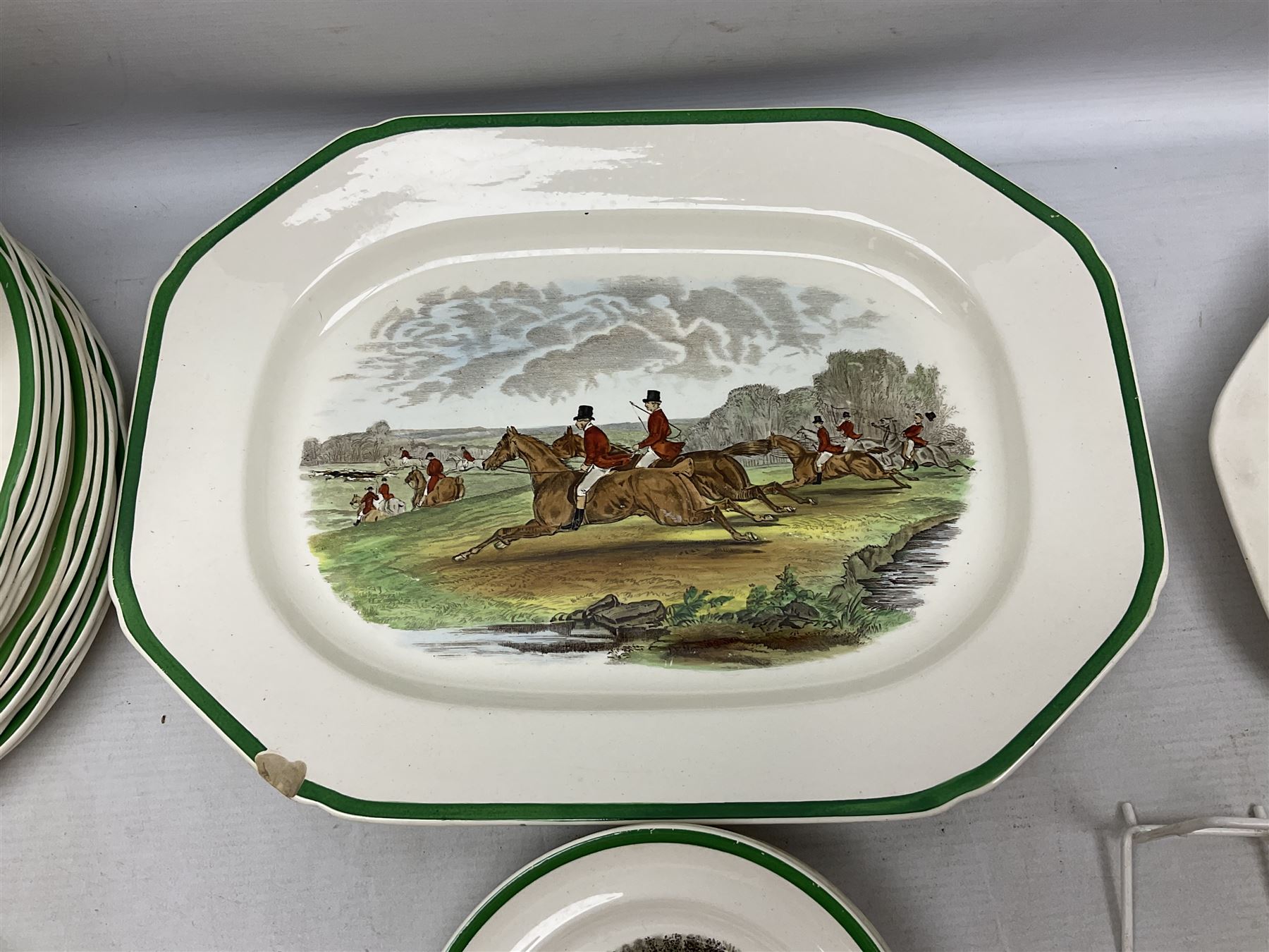 Collection of Copeland Spode hunting scenes dinner wares, after J. F. Herring, to include dinner plates, side plates, graduated serving platters, lidded box etc, together with Spode's Byron breakfast cup and saucer, all with printed marks beneath (29)