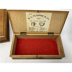 Three pairs of scales to include cased copper and brass pair by H. G. Planner, Avery Type 0205 travelling set, and another travelling brass pair with weights on oak base (3)
