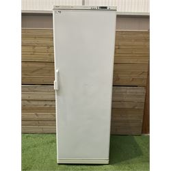 Bosch GSU tall six compartment freezer  - THIS LOT IS TO BE COLLECTED BY APPOINTMENT FROM DUGGLEBY STORAGE, GREAT HILL, EASTFIELD, SCARBOROUGH, YO11 3TX